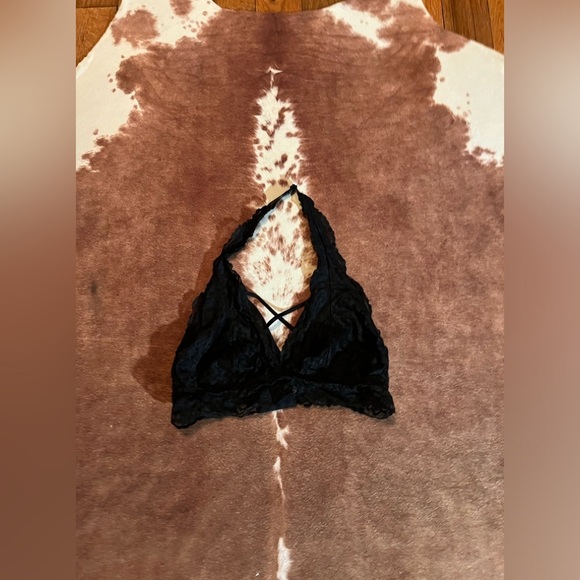 Black bralette bundle size medium and large VS and aerie - Picture 1 of 5